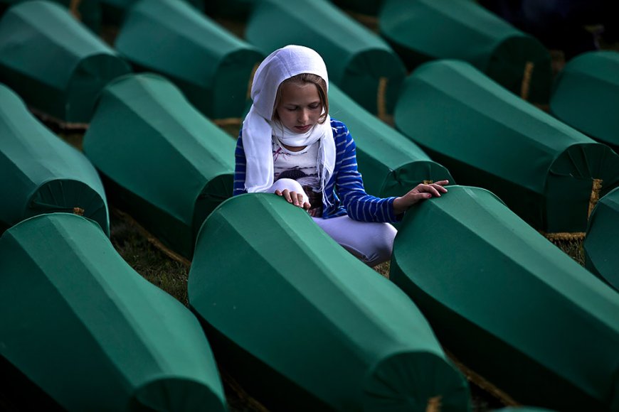 Геноцид мусульман в Сребренице