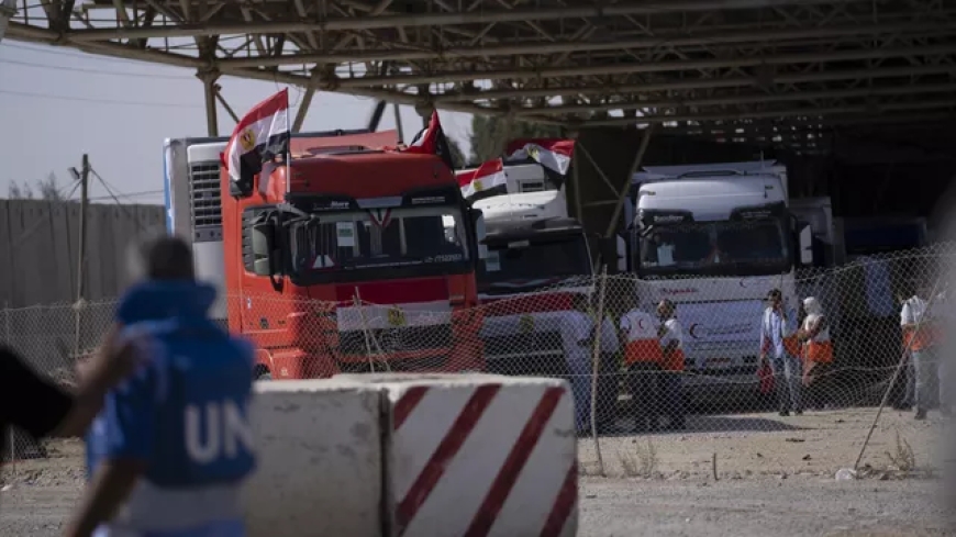 МИД Израиля: в Газу въехали 108 грузовиков с гумпомощью за восемь дней
