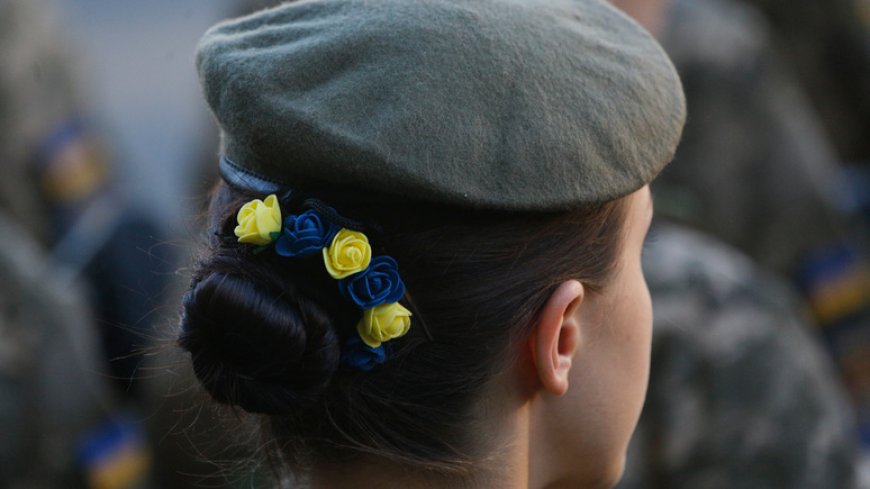 На фоне нехватки новобранцев в ВСУ предложили призывать в армию женщин по примеру Израиля