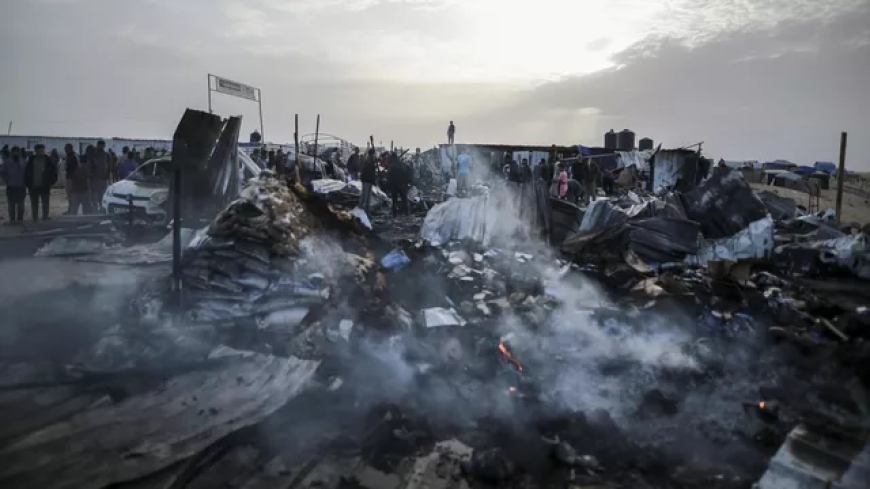При израильском авиаударе по лагерю в Рафахе погибли не менее 40 человек